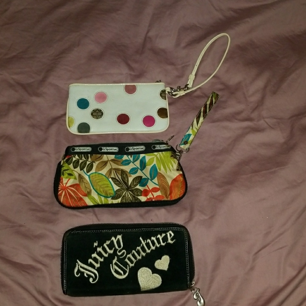 Wristlets and wallet lot